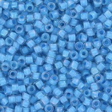 Toho Treasure beads 11/0 Inside-Color Crystal/Sky Blue-Lined TT-01-792